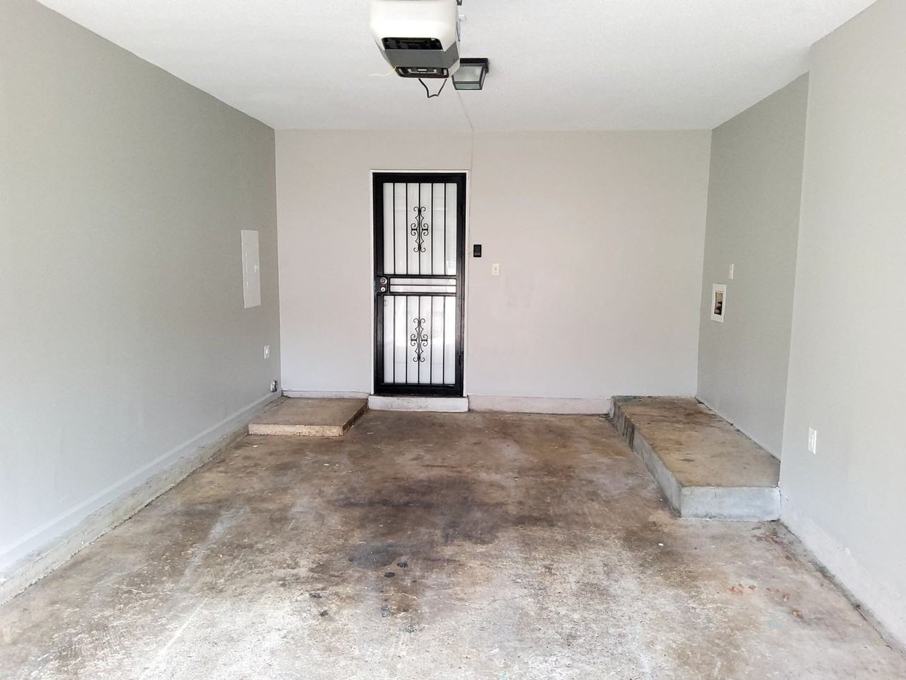 3760 Saint Elmo Ave - Photo 7 of 20
