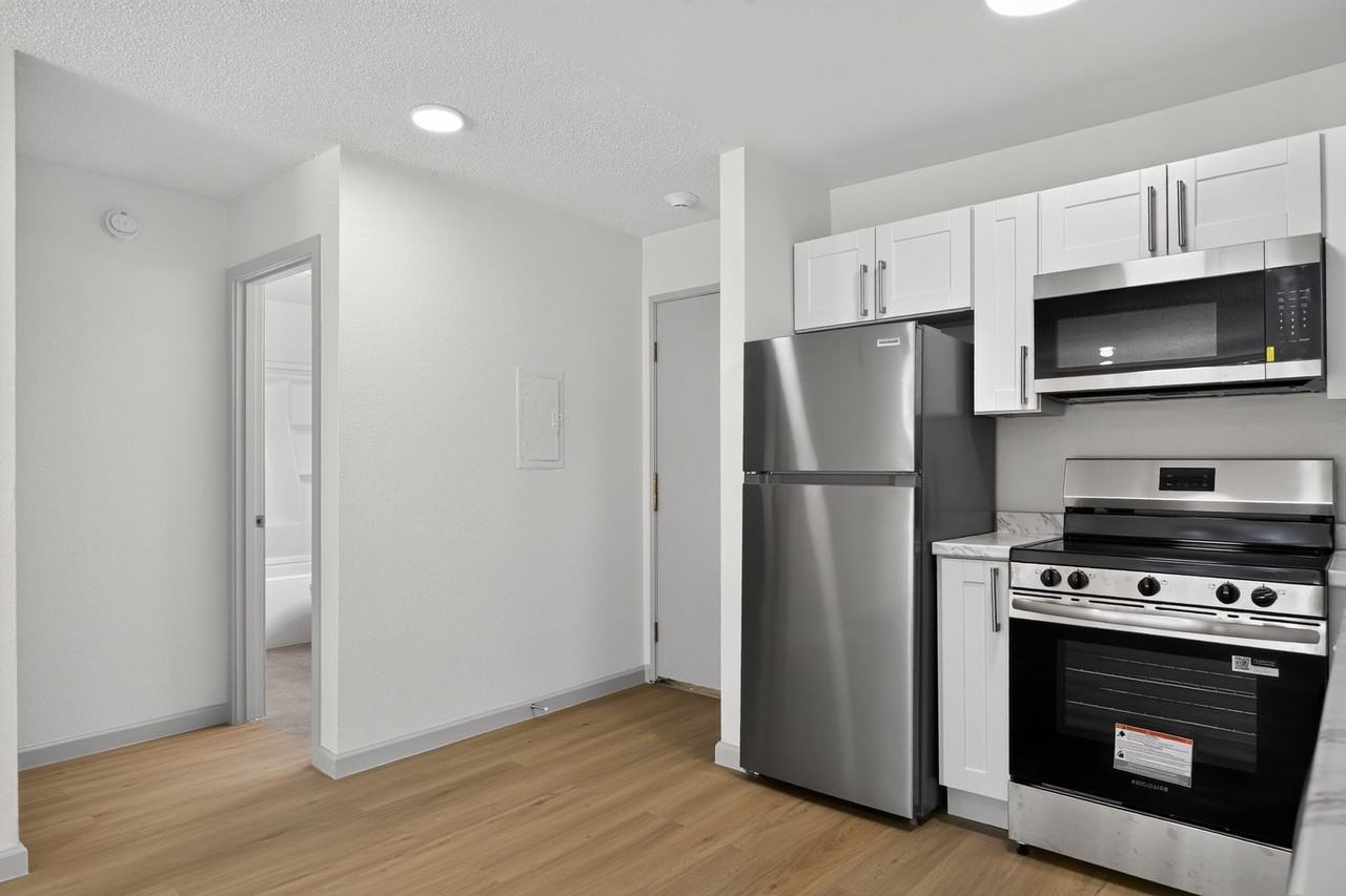 The Clover Apartments - Photo 2 of 42