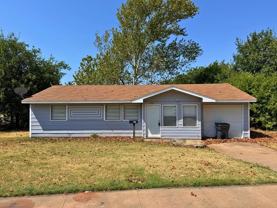 1502 Parkdale Dr - Photo 1 of 1