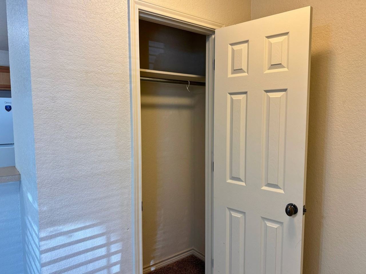 4710 Brookdale Dr - Photo 4 of 23