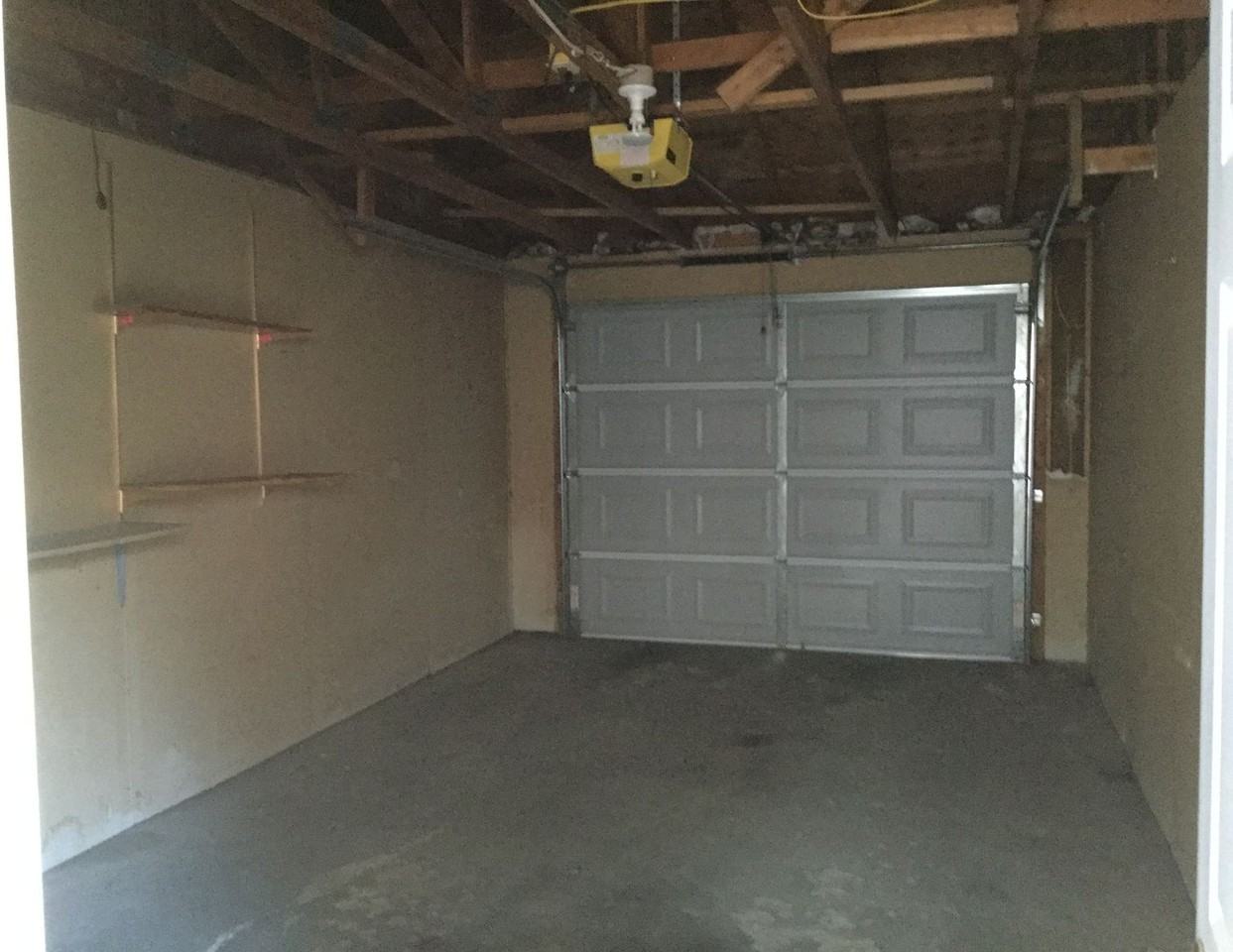 905 11th Ave Se - Photo 6 of 18