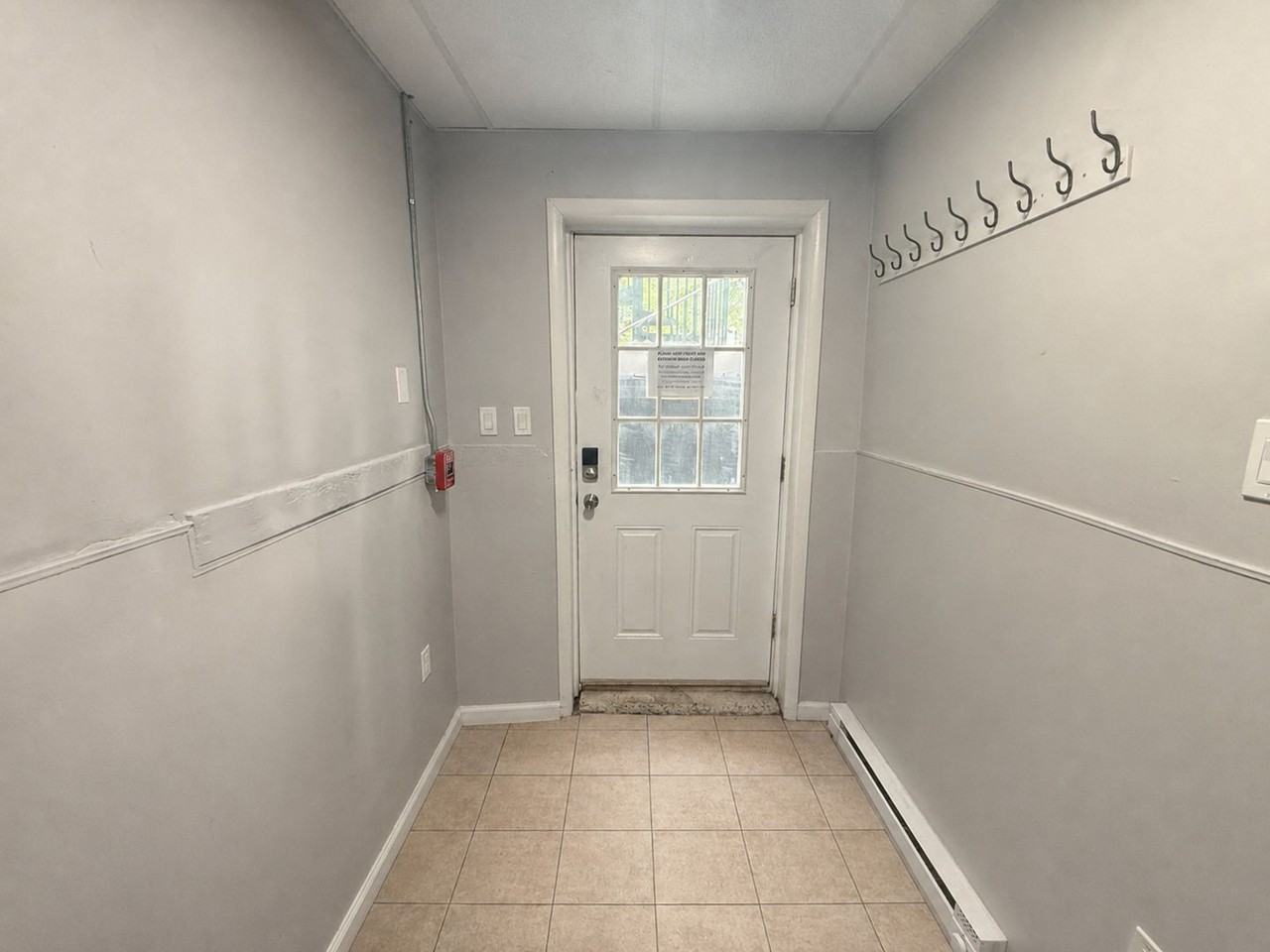 82 N 4th St - Photo 2 of 10