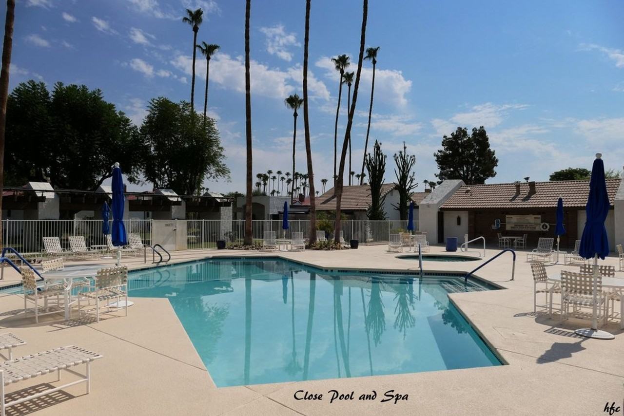 2247 Miramonte Cir W #F - Photo 4 of 19