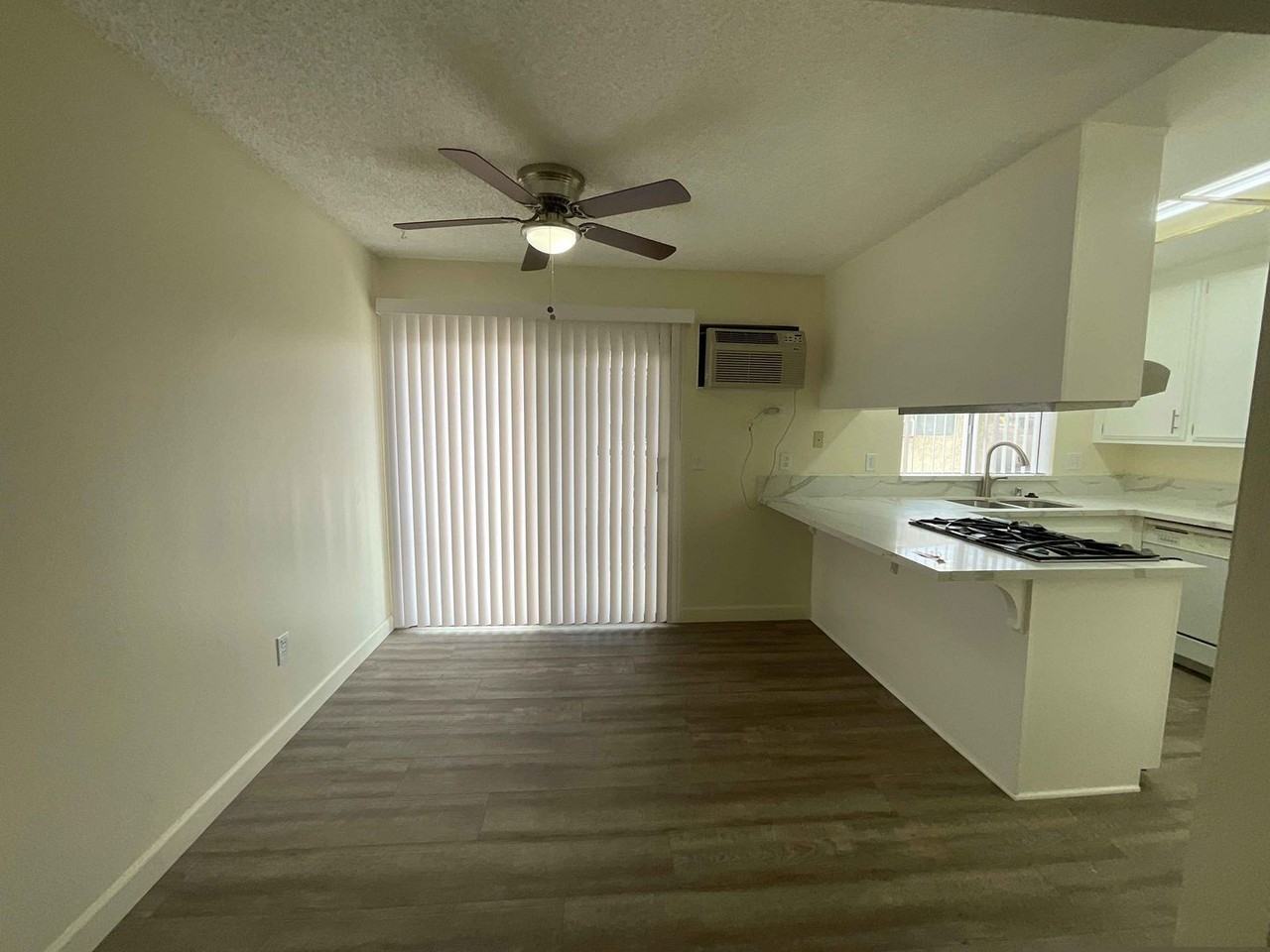 1418 N Donacy Way - Photo 3 of 20