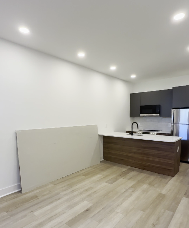 2456 N 19th St - Photo 4 of 34