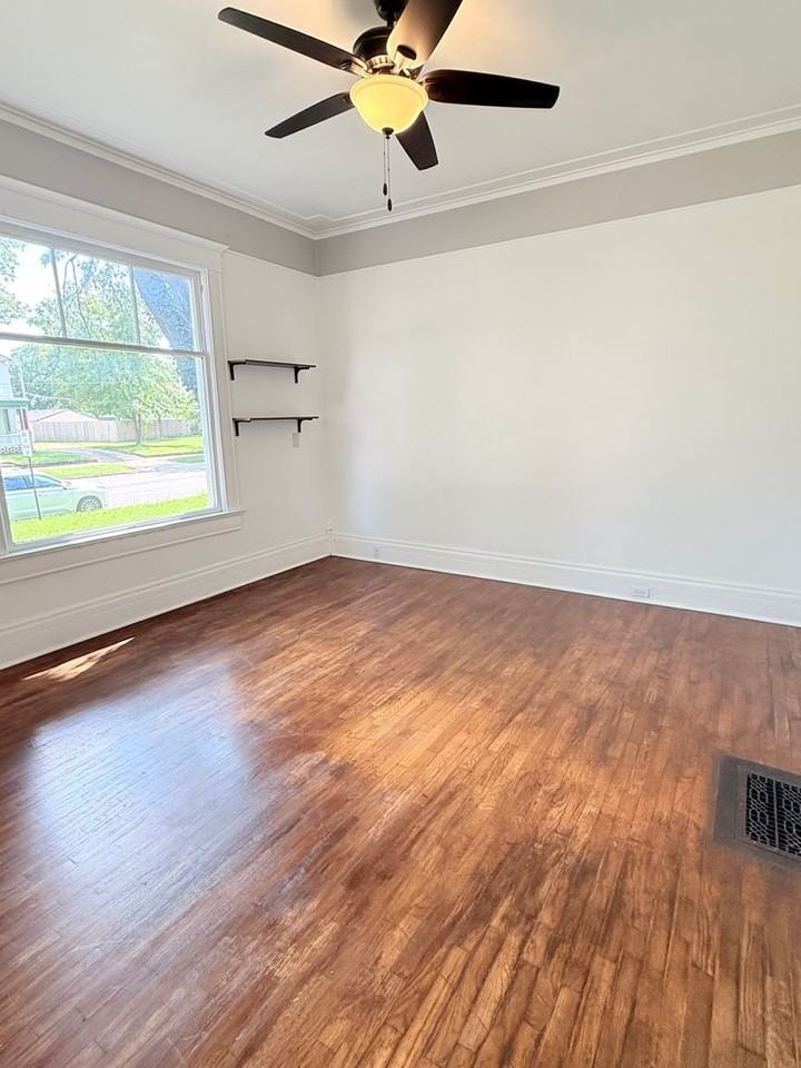 510 Nw 3rd St - Photo 5 of 19