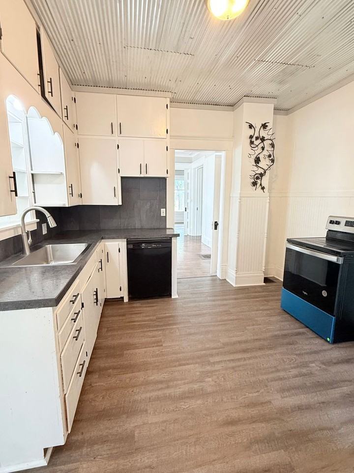 510 Nw 3rd St - Photo 7 of 19
