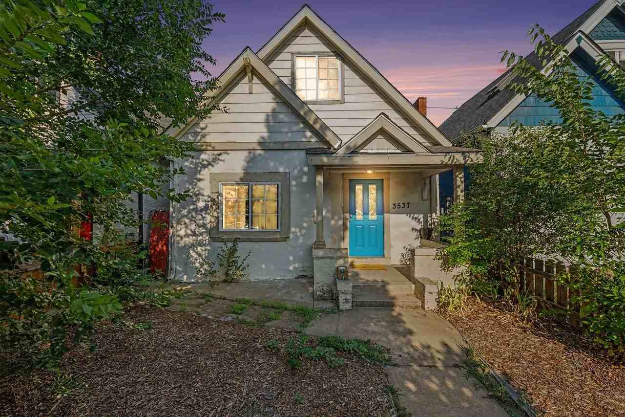 3537 Lipan St - Photo 2 of 22