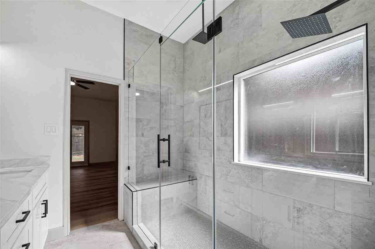 1522 New Cedars Dr - Photo 7 of 17