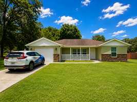 featured image of 5300 Se 115th Pl