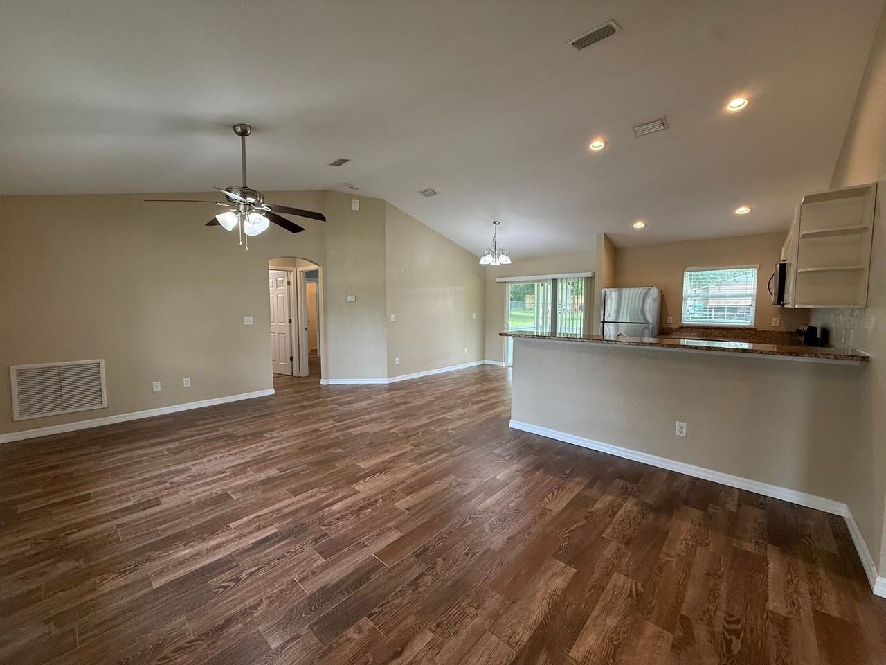 5300 Se 115th Pl - Photo 4 of 24