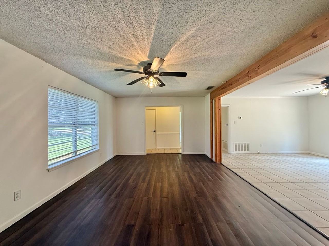 7618 Brookhollow Dr - Photo 3 of 23