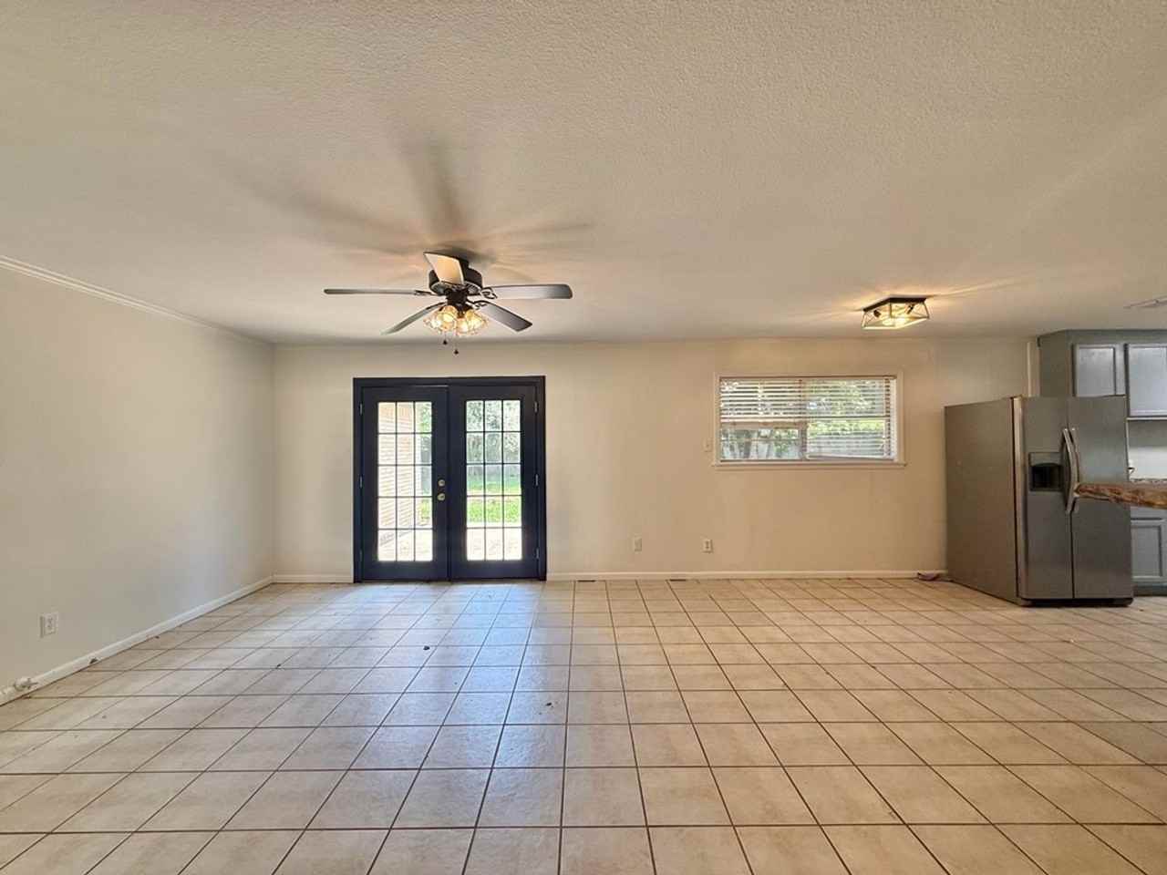 7618 Brookhollow Dr - Photo 6 of 23