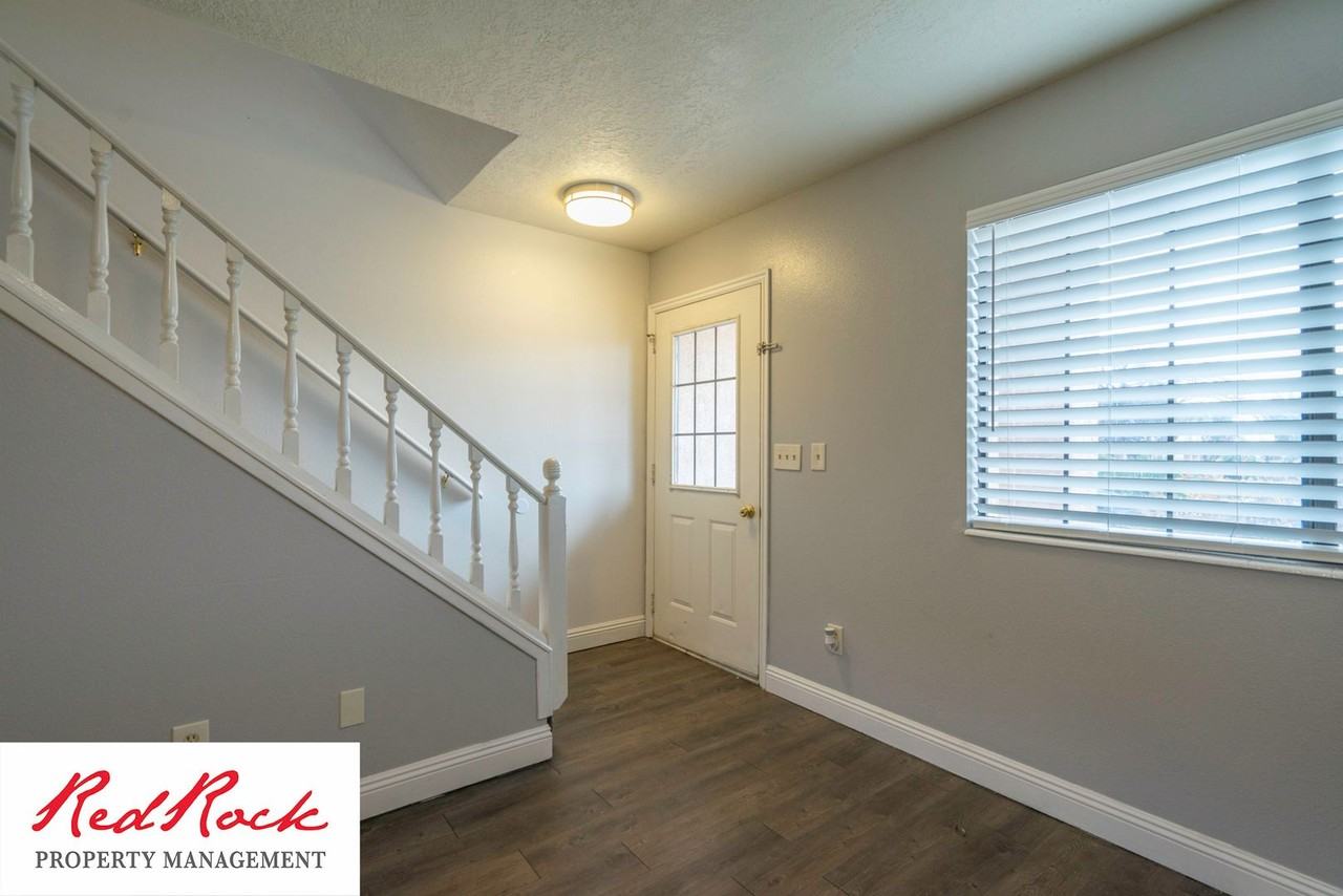 1766 W 1020 N #129 - Photo 5 of 50