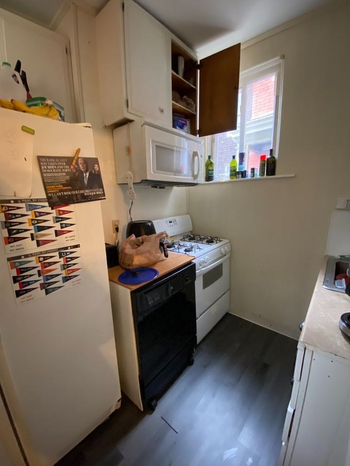311 E University Ave - Photo 4 of 12