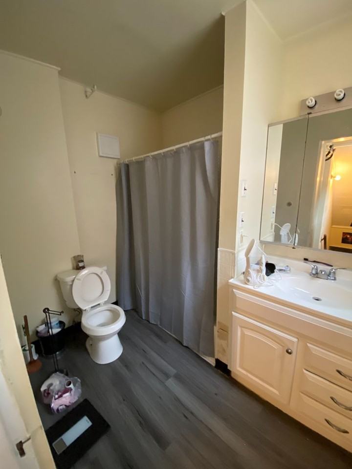 311 E University Ave - Photo 7 of 12