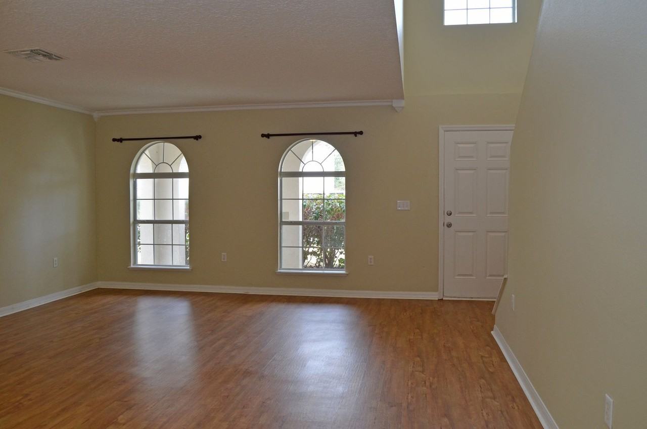87113 Kipling Dr - Photo 2 of 32