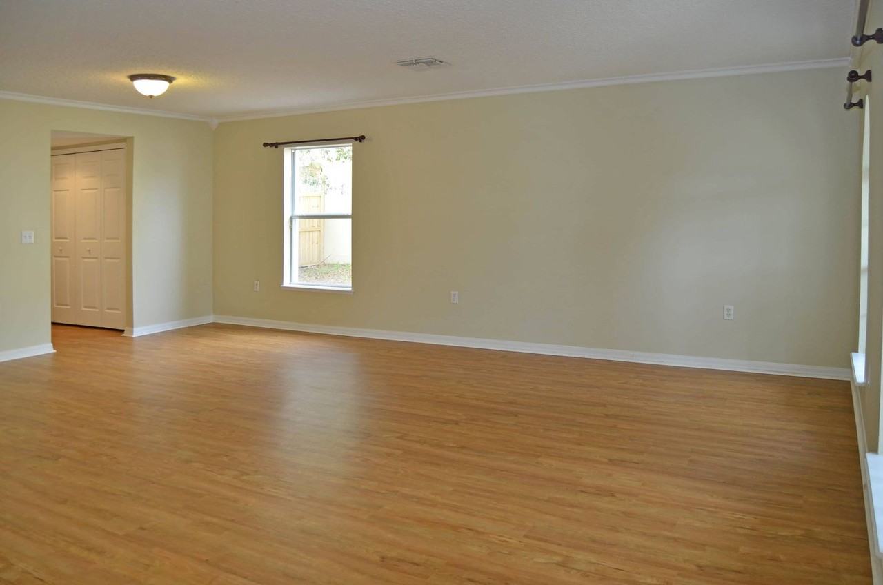 87113 Kipling Dr - Photo 3 of 32