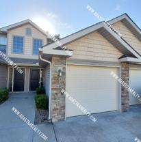 8318 N Spruce Ave - Photo 1 of 1