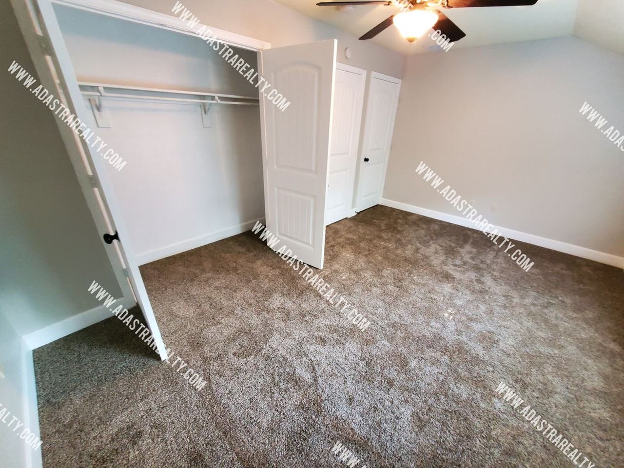 8318 N Spruce Ave - Photo 7 of 18