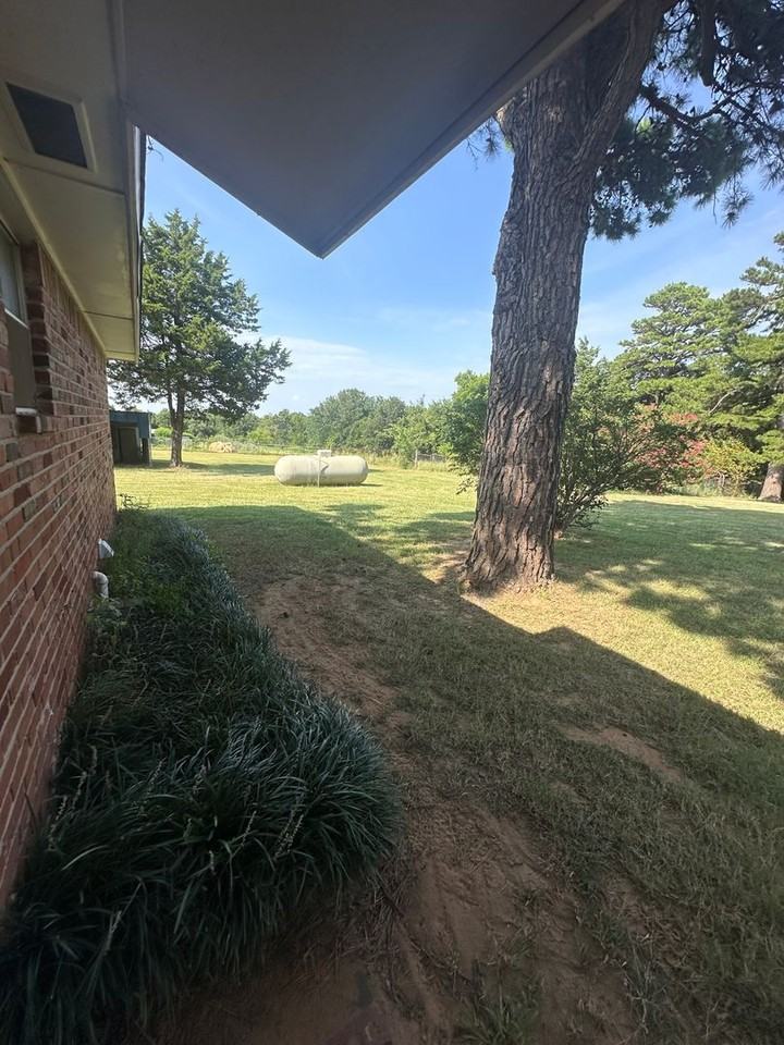16881 Beau Kay Dr - Photo 7 of 41