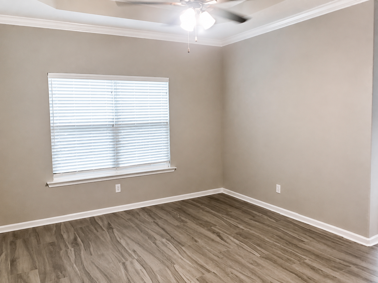 120 Gary Cir - Photo 3 of 12