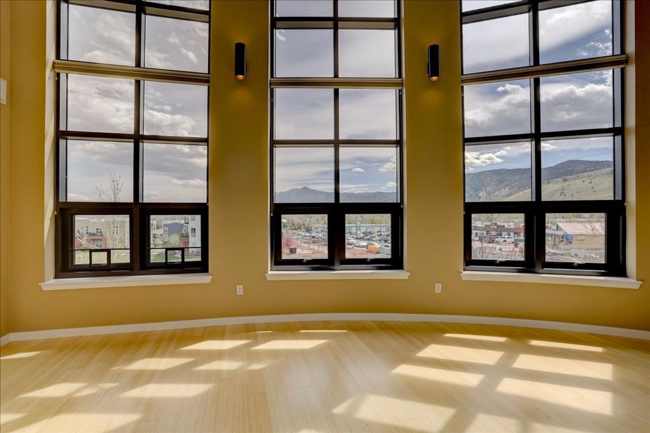 4520 Broadway St #206 - Photo 5 of 38