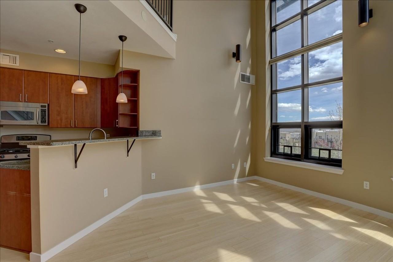 4520 Broadway St #206 - Photo 6 of 38