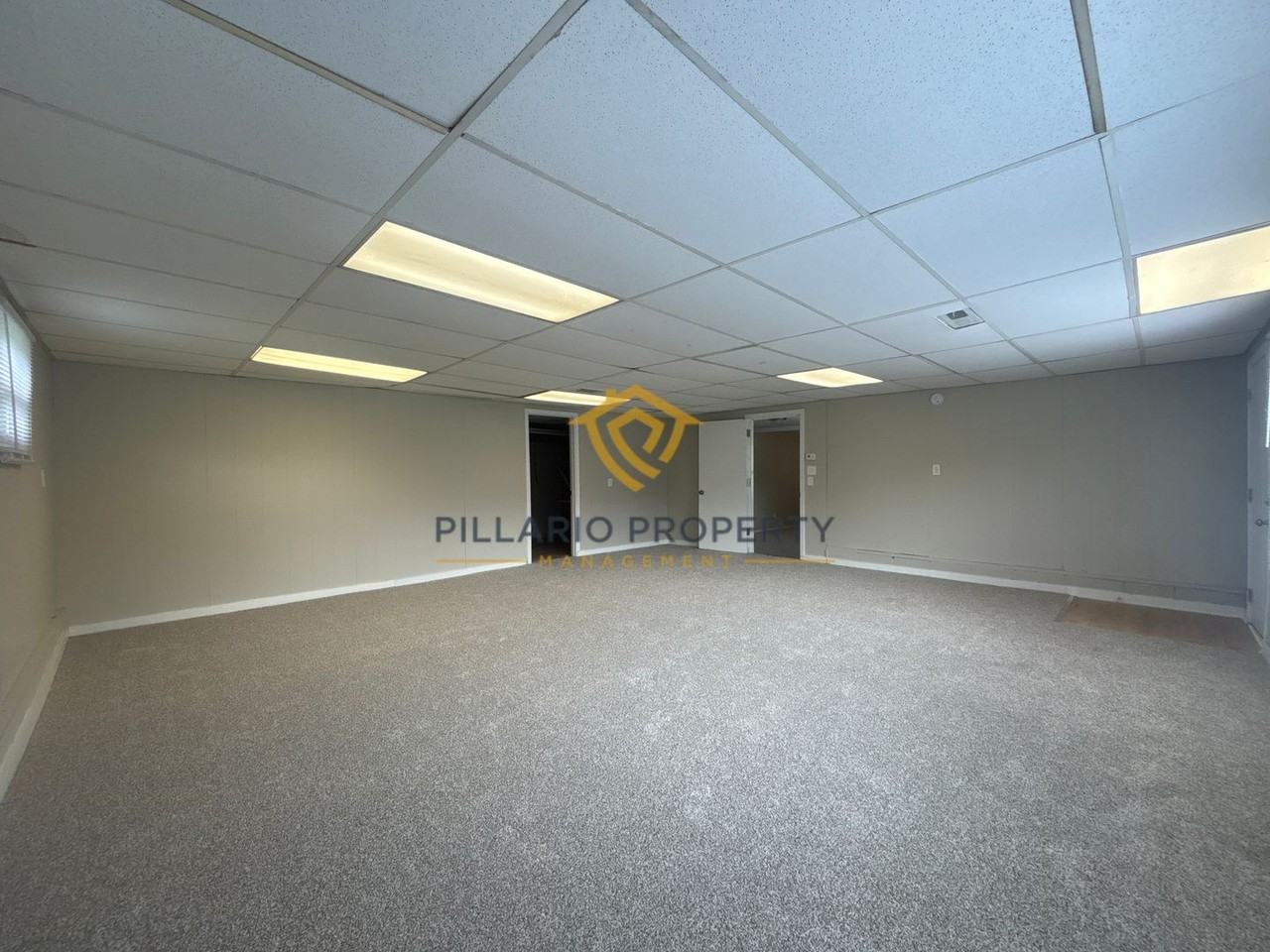1112 Earhart St - Photo 7 of 17
