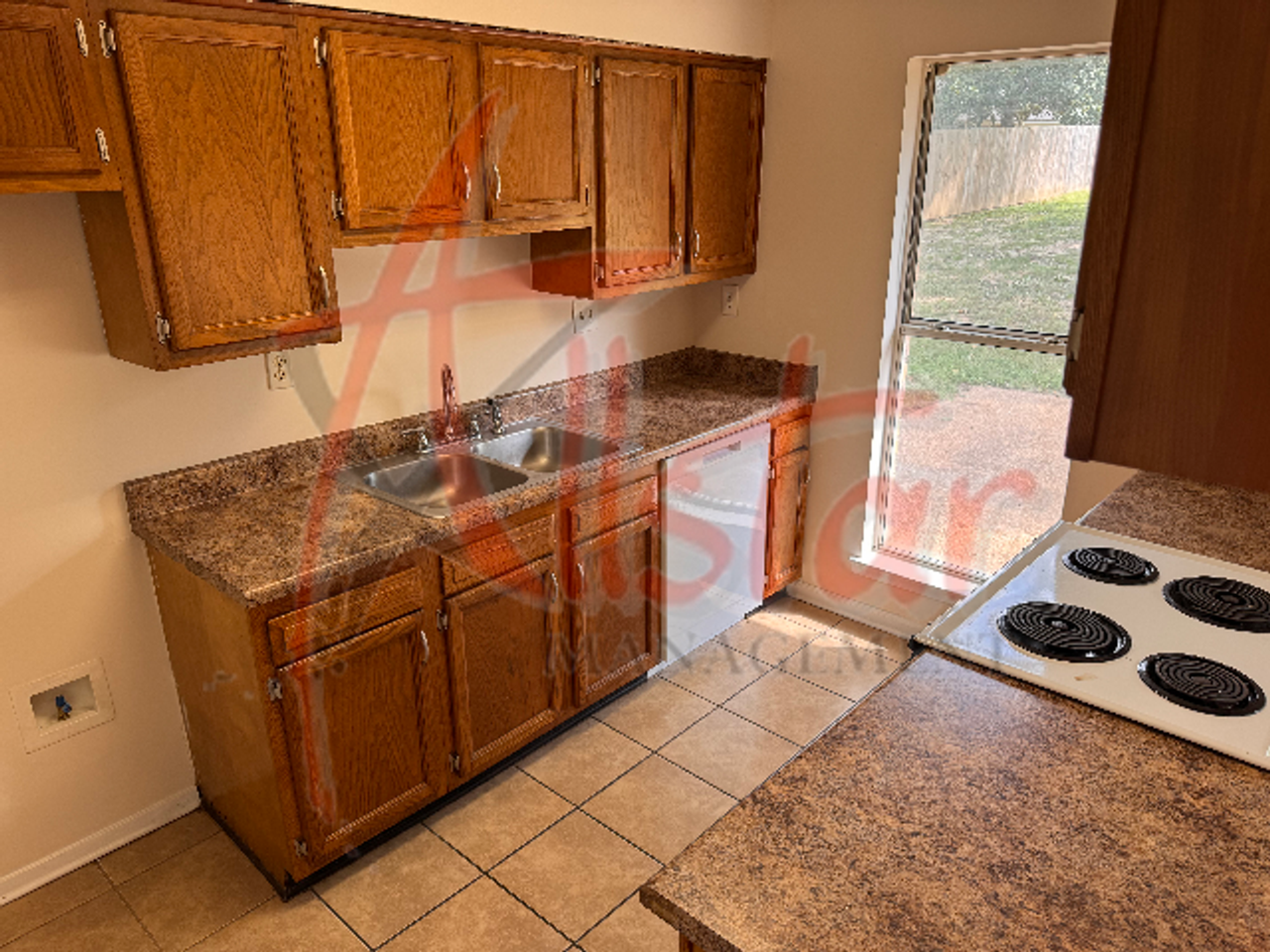 6270 Shady Glen Cv - Photo 4 of 17