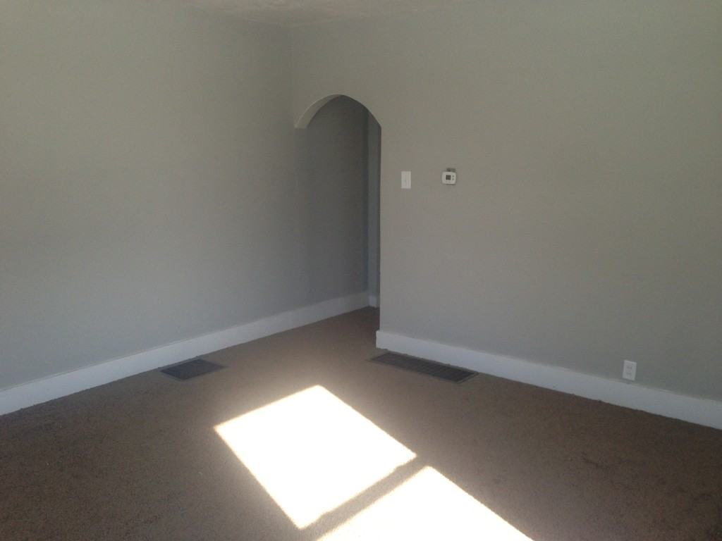 2107 N 19th St - Photo 4 of 14
