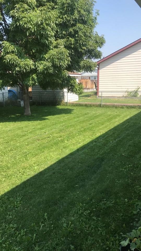 105 Alberta Ct - Photo 3 of 12