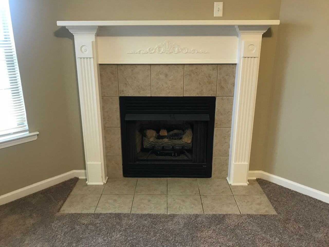 16 Mustang Dr - Photo 3 of 23