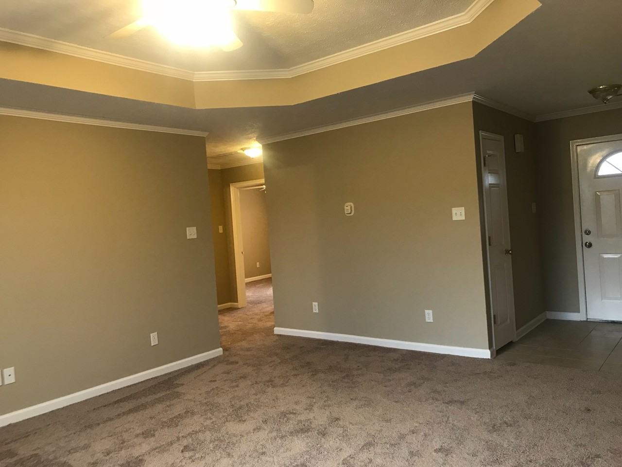 16 Mustang Dr - Photo 4 of 23