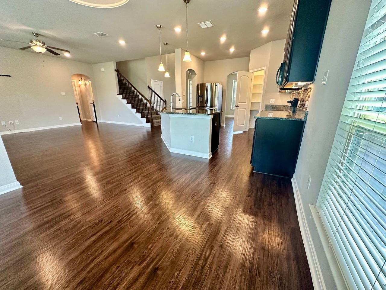 10612 Langham Dr - Photo 6 of 21