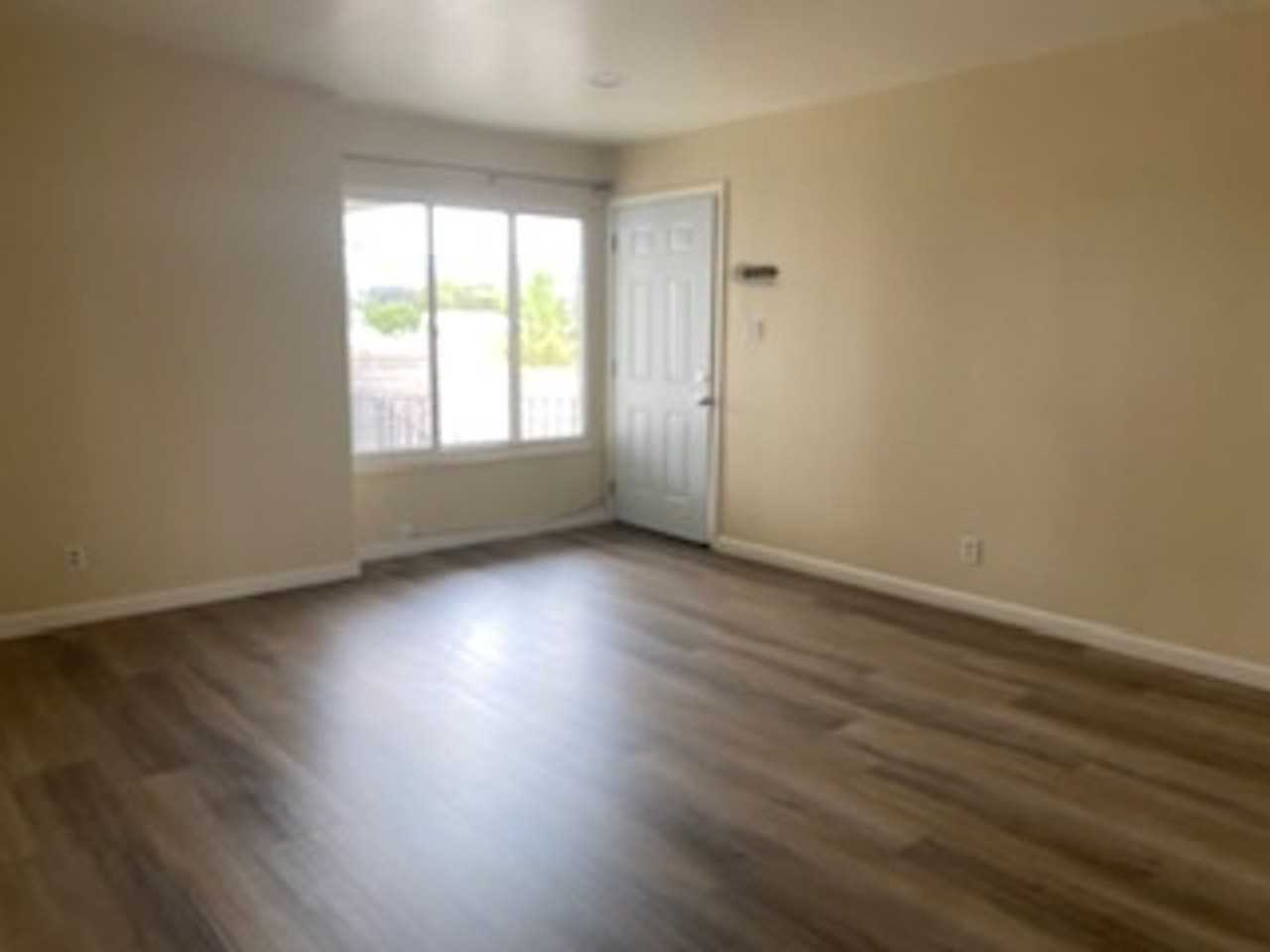 4216 Nevin Ave - Photo 4 of 31