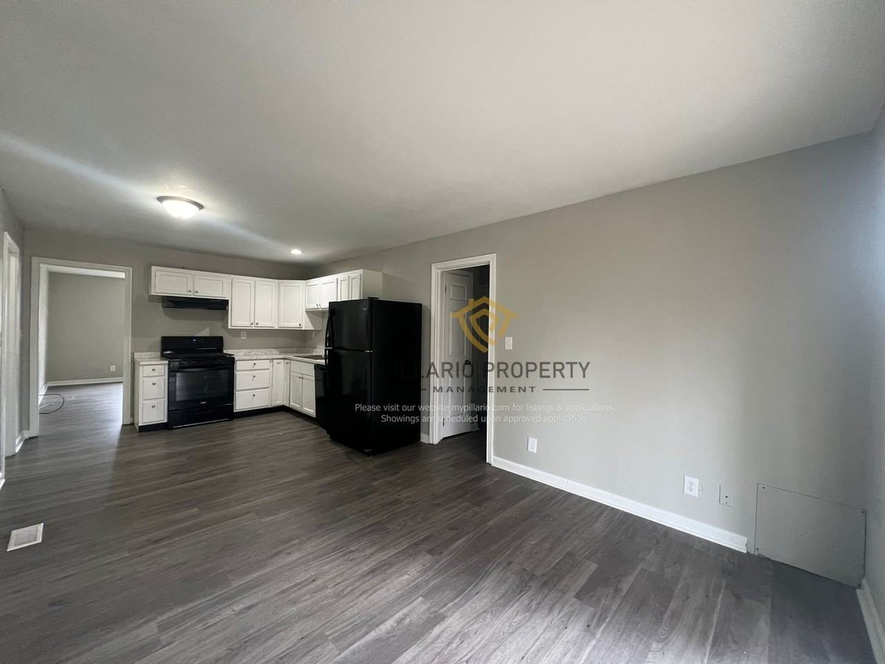 8523 E 42nd St - Photo 2 of 16