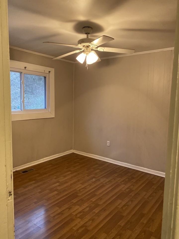514 Lullwater Rd - Photo 6 of 7