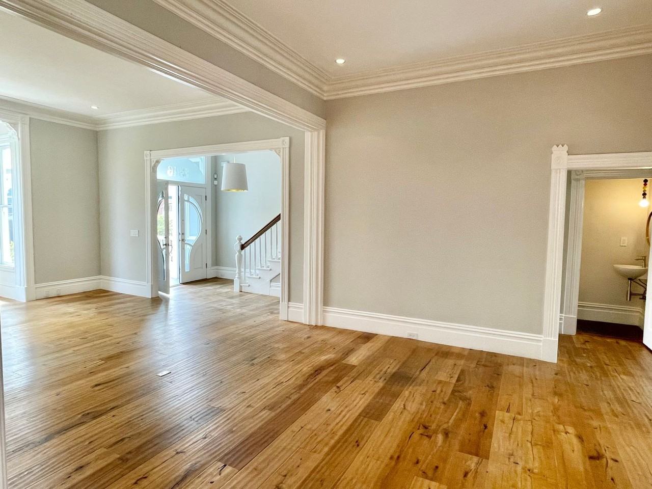 3346 Clay St - Photo 7 of 25