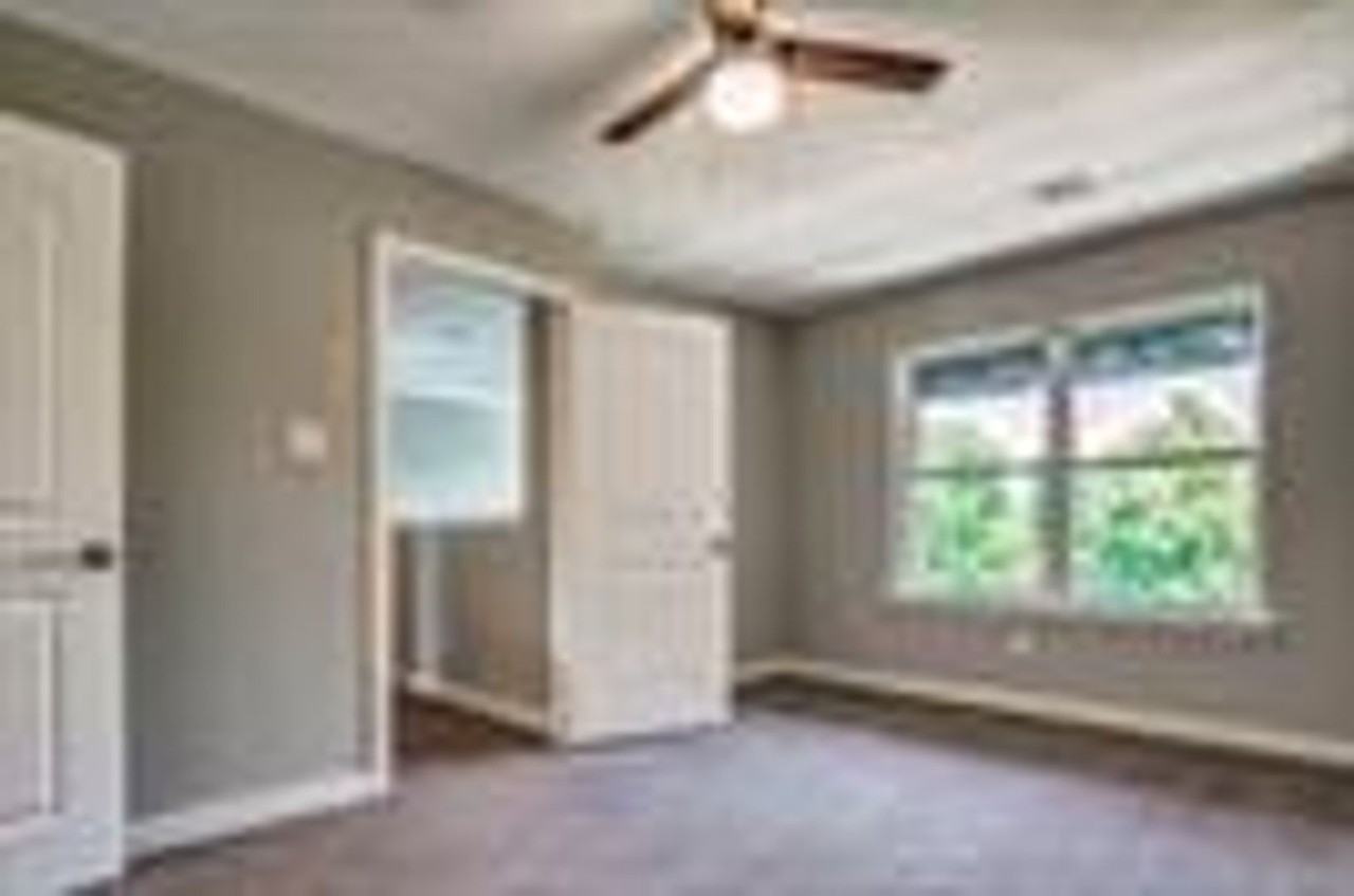 3258 Wexford Dr - Photo 6 of 25