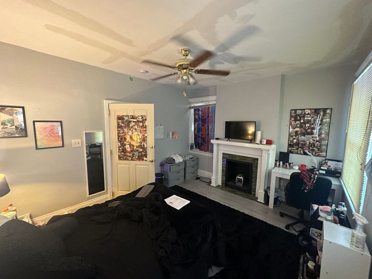 2326 Flora St - Photo 6 of 12