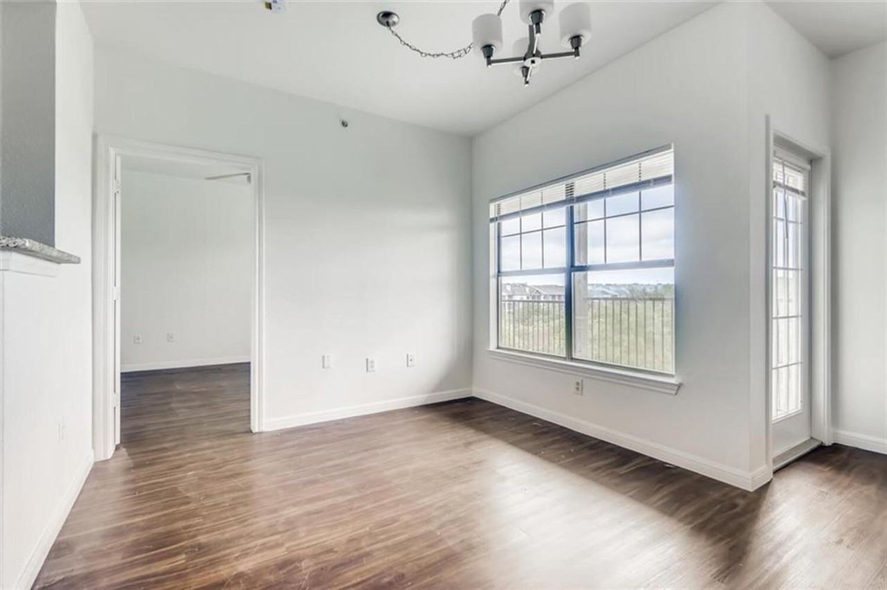 2320 Gracy Farms Ln #835 - Photo 3 of 17