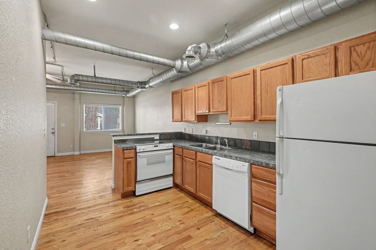 5132 W 41st Ave - Photo 2 of 21