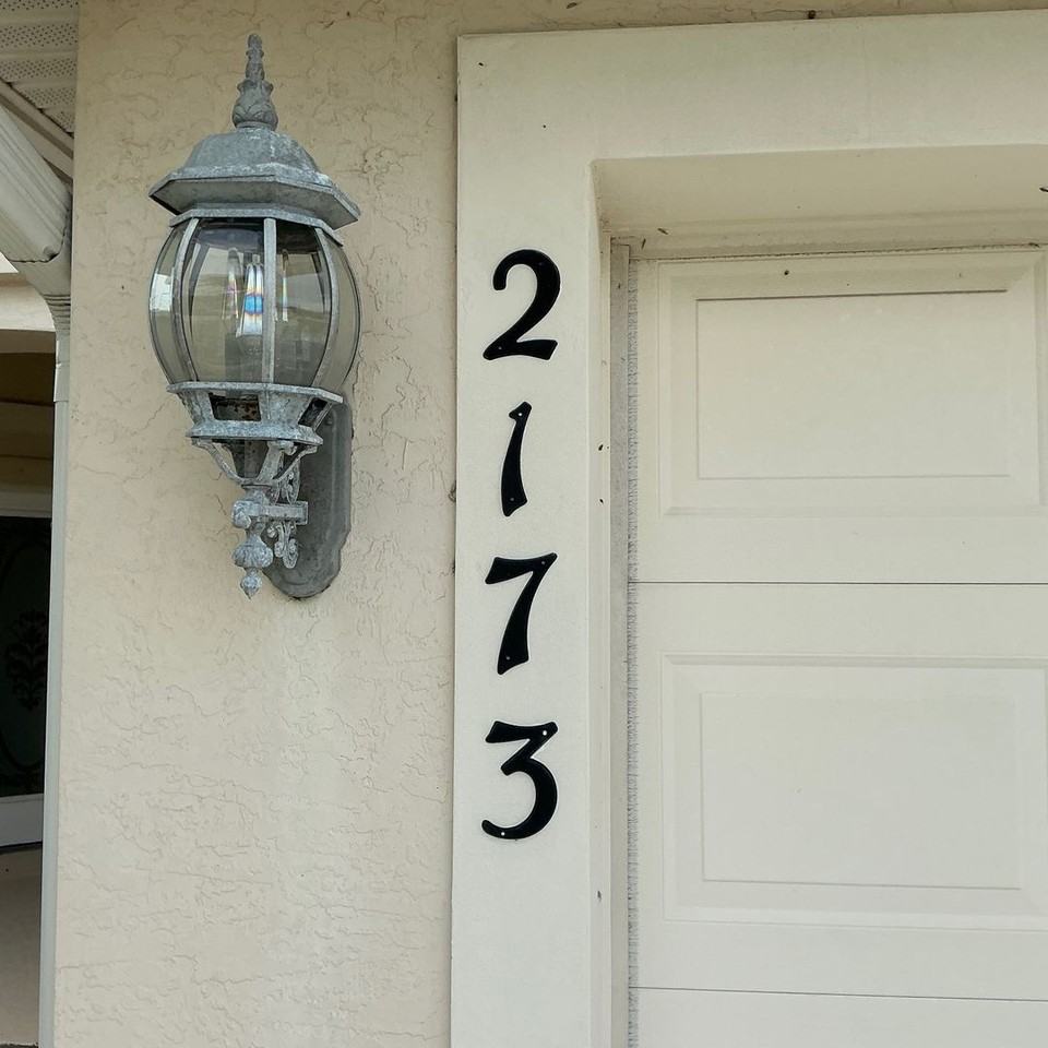 2173 Sw Idaho Ln - Photo 2 of 22