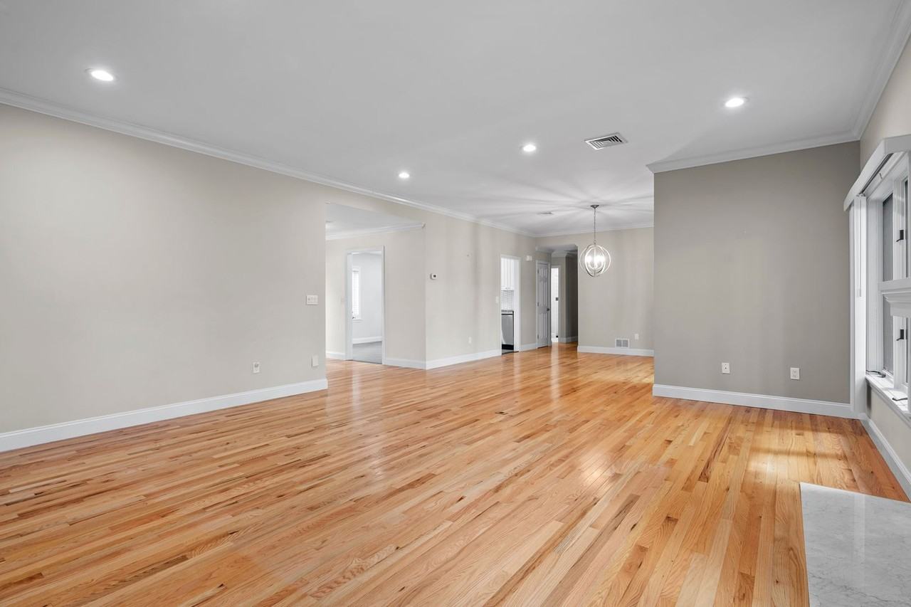 802 Heritage Hls - Photo 3 of 40