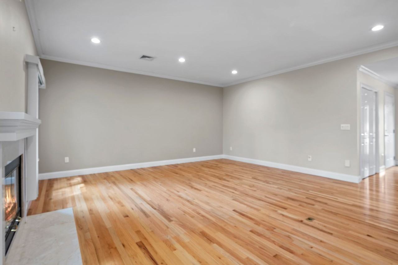 802 Heritage Hls - Photo 6 of 40