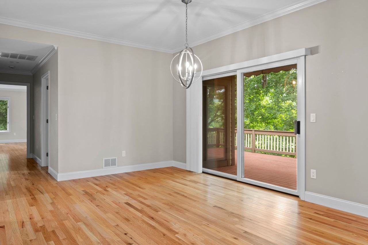 802 Heritage Hls - Photo 7 of 40