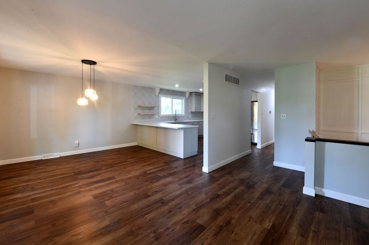 2706 Christy Ave - Photo 4 of 50