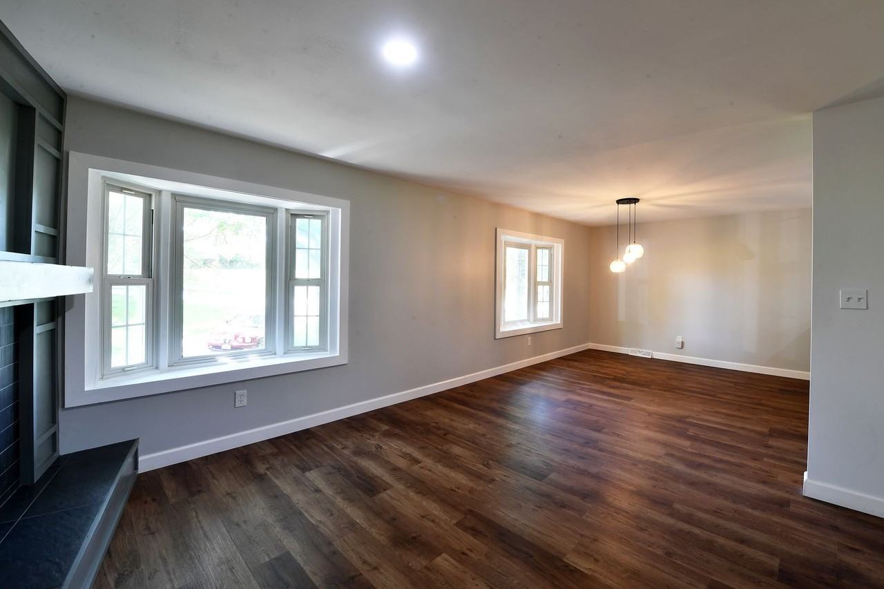 2706 Christy Ave - Photo 5 of 50
