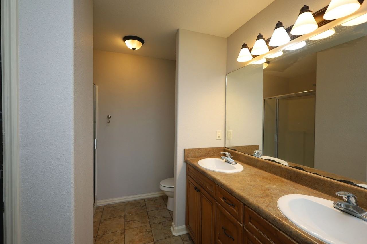 3990 Rock Holw - Photo 5 of 9